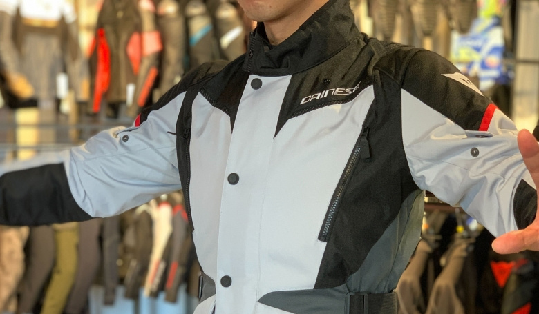 卓越した性能と優れたコストパフォーマンス『TEMPEST 3 D-Dry